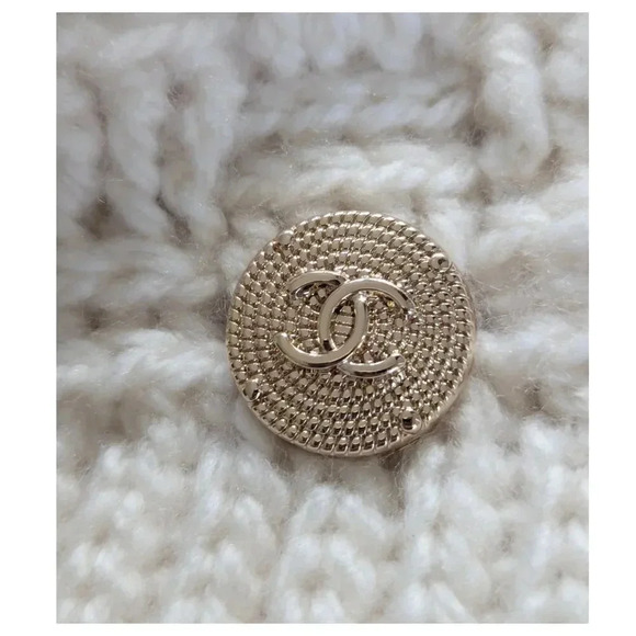 HANDMADE Crochet Cream Plaid Beanie w/ Authentic Chanel Accent Button - Picture 2 of 5